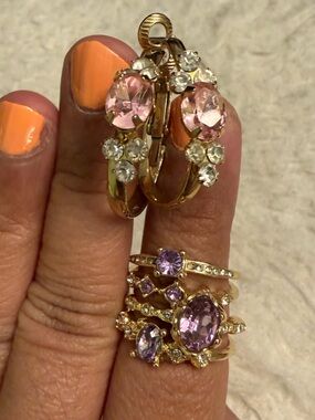 5 Piece Gold Ring Set with Mauve Gemstones and Crystal hoop earrings